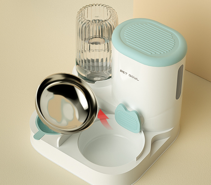 Model Water and Food Combined Feeding Device For