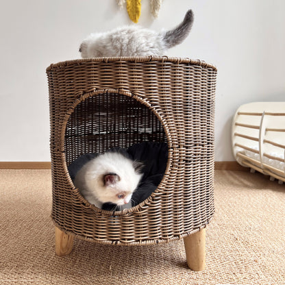 Warm, Semi-enclosed Wicker Cat Bed For Winter